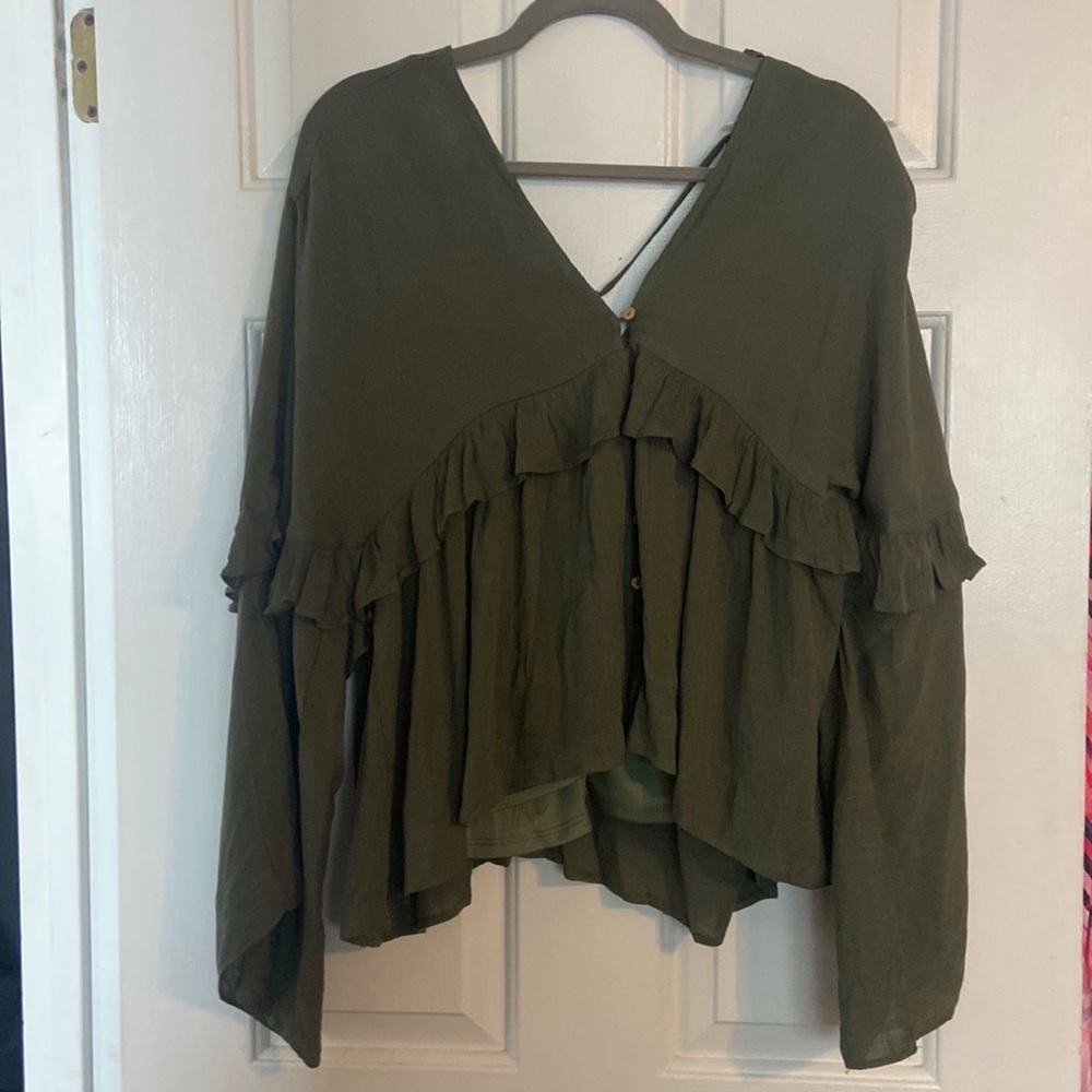 Peach Love Large Green Top